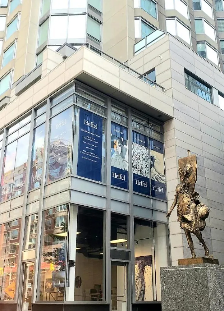 Elegant 2Br & 2Ba Retreat In Prime Yorkville, Downtown Apartament